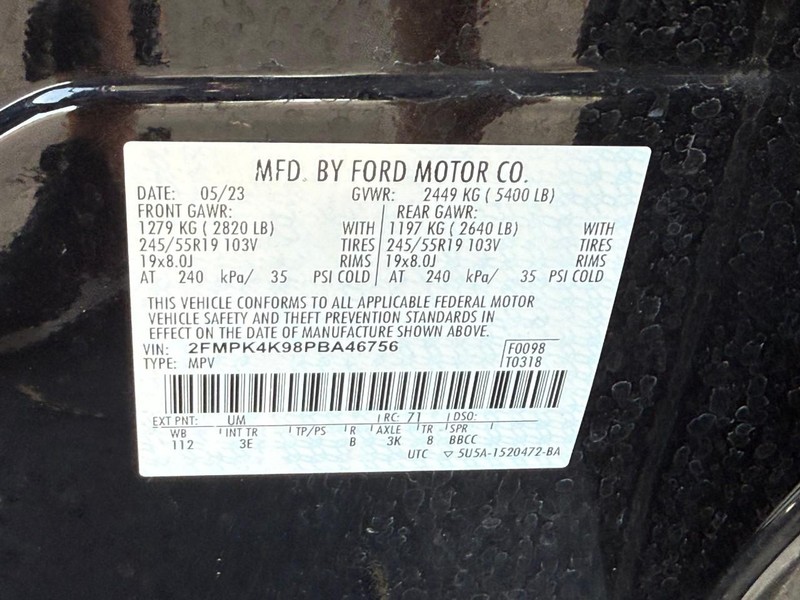 Ford Edge Vehicle Image 30