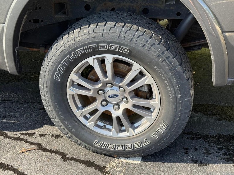 Ford F-150 Vehicle Image 05