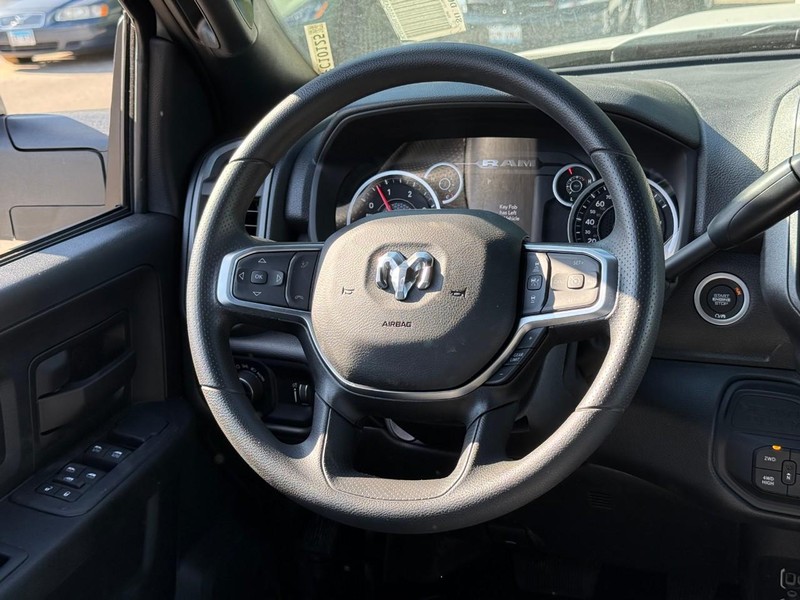 Ram 2500 Vehicle Image 12