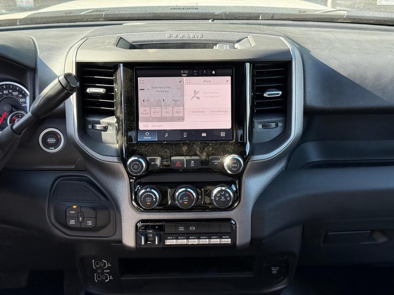 Ram 2500 Vehicle Image 13