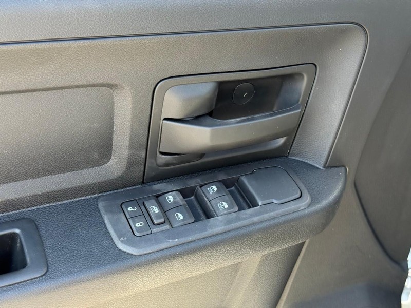 Ram 2500 Vehicle Image 15