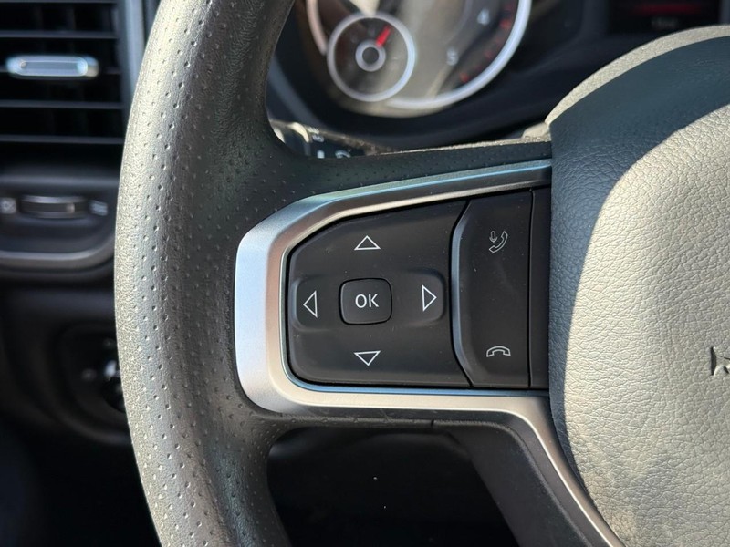 Ram 2500 Vehicle Image 16