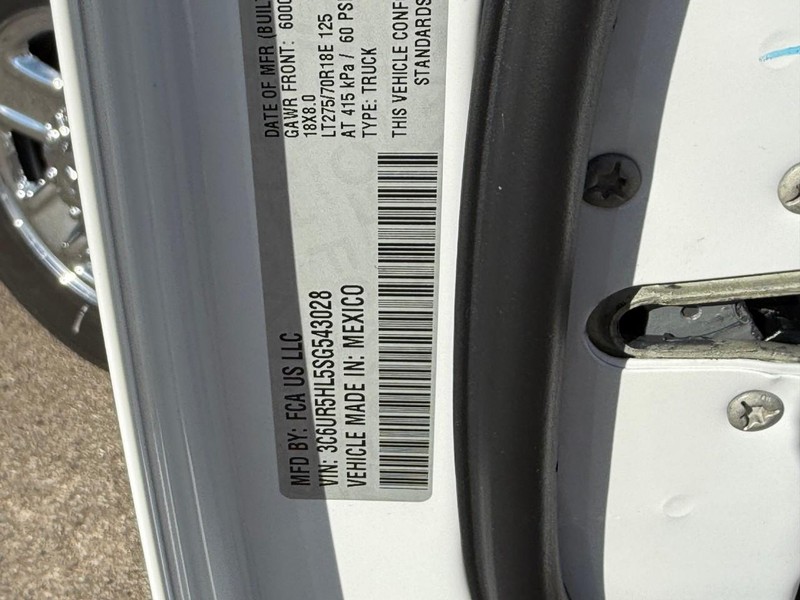 Ram 2500 Vehicle Image 19