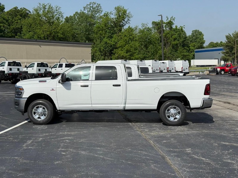Ram 2500 Vehicle Image 03