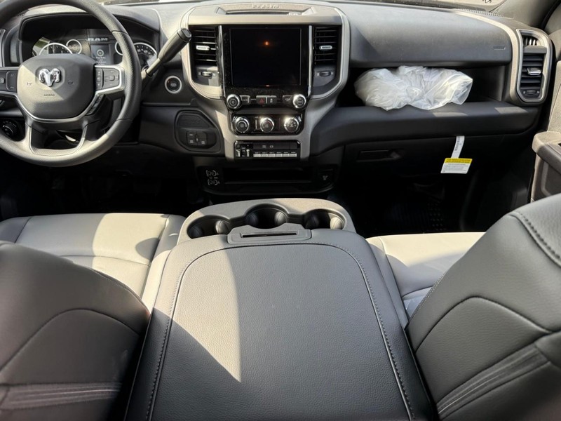 Ram 2500 Vehicle Image 08