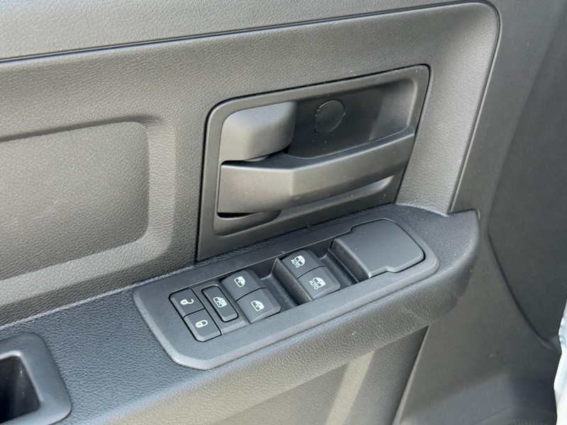 Ram 2500 Vehicle Image 13