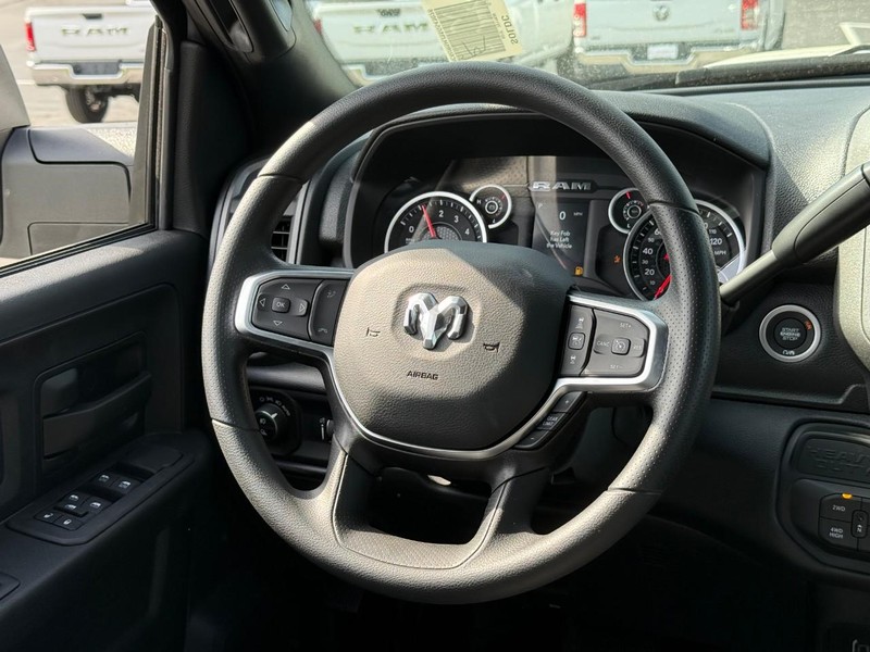 Ram 2500 Vehicle Image 09