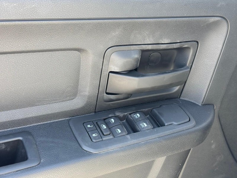Ram 2500 Vehicle Image 14