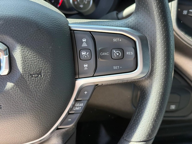 Ram 2500 Vehicle Image 16