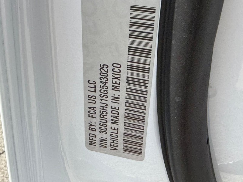 Ram 2500 Vehicle Image 18