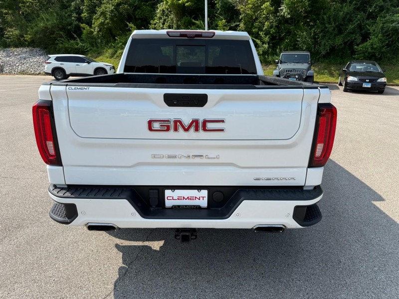 GMC Sierra 1500 Vehicle Image 09