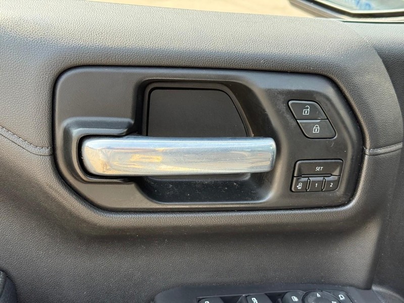 GMC Sierra 1500 Vehicle Image 14