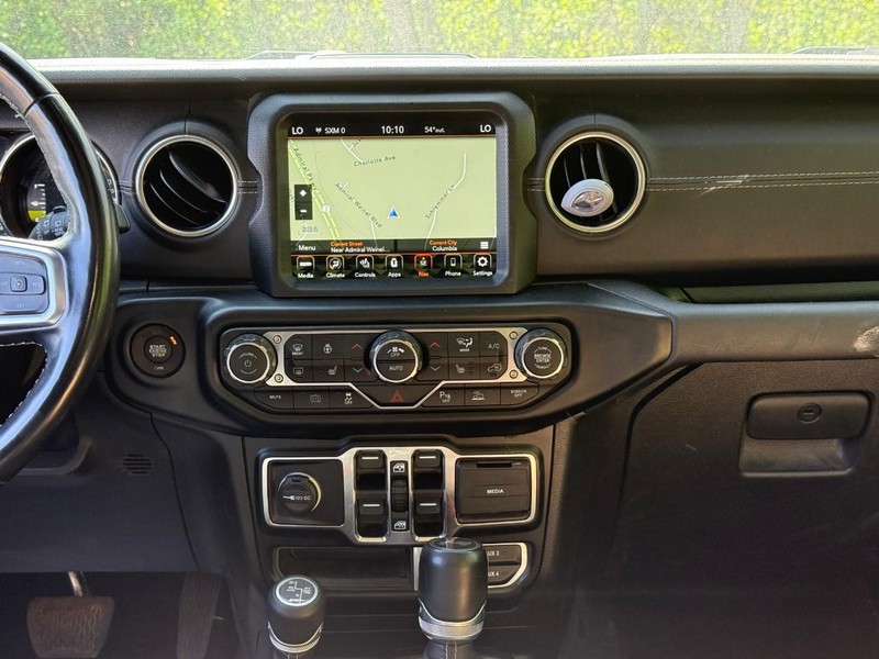Jeep Wrangler 4xe Vehicle Image 14