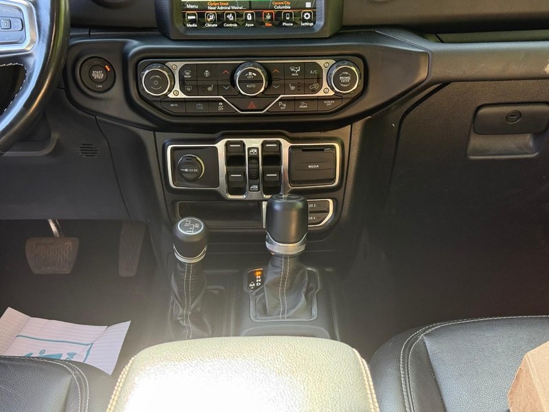 Jeep Wrangler 4xe Vehicle Image 15