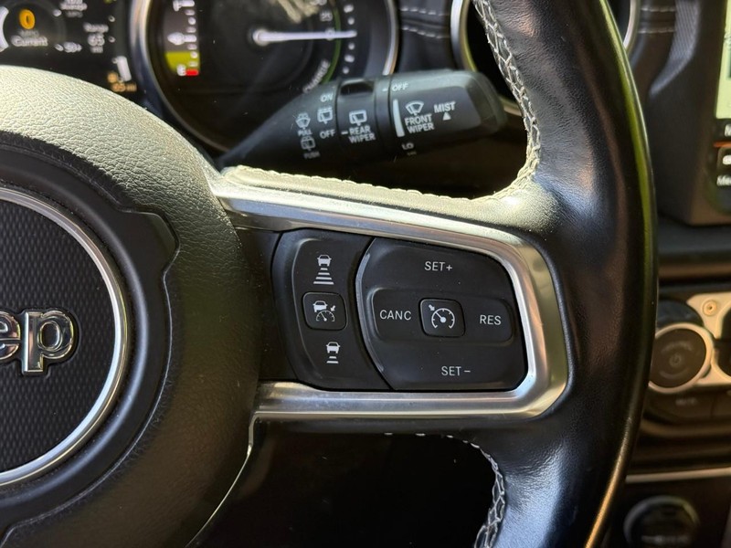 Jeep Wrangler 4xe Vehicle Image 19