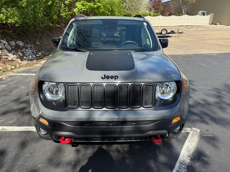 Jeep Renegade Vehicle Image 13