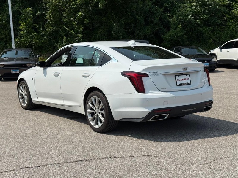 Cadillac CT5 Vehicle Image 04