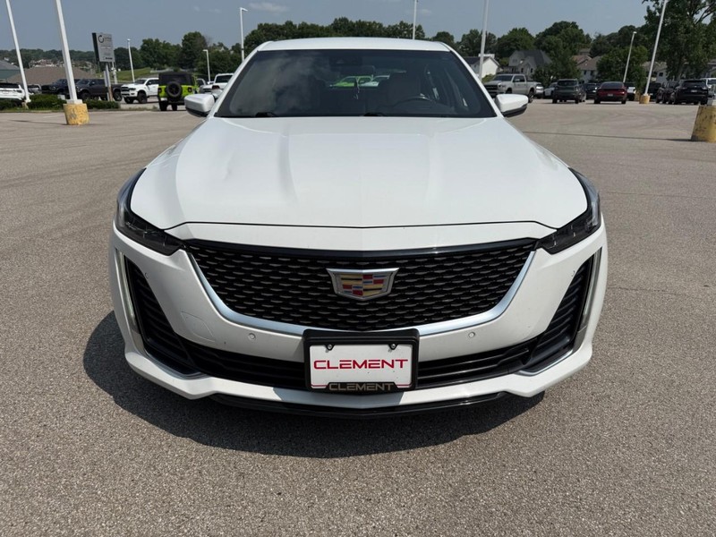 Cadillac CT5 Vehicle Image 12