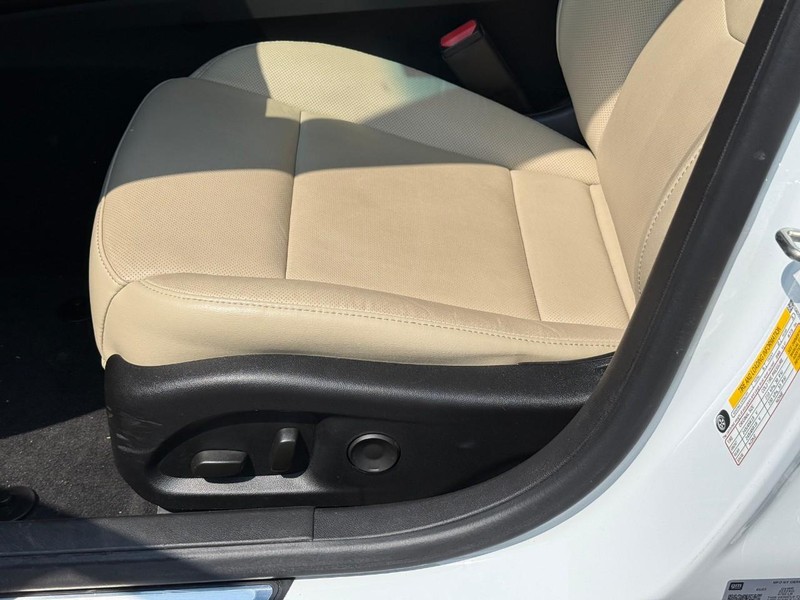 Cadillac CT5 Vehicle Image 20