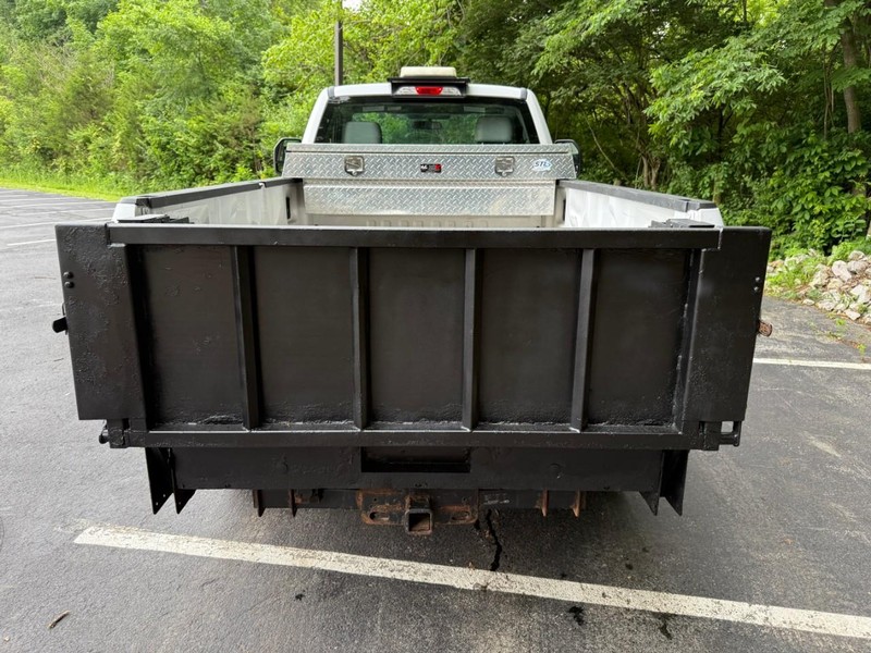 Ford Super Duty F-250 SRW Vehicle Image 07