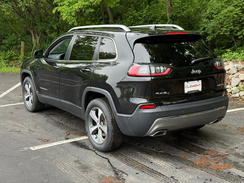 Jeep Cherokee Vehicle Image 04