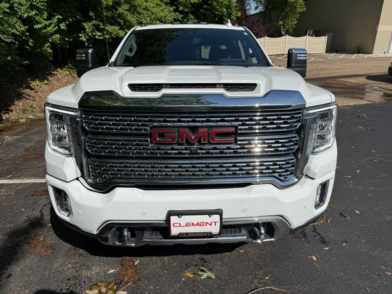 GMC Sierra 3500HD Vehicle Image 12