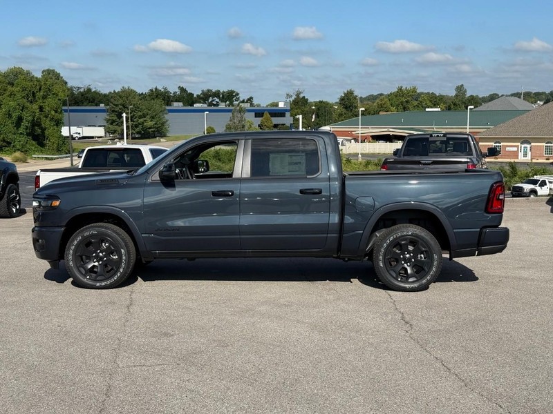 Ram 1500 Vehicle Image 03