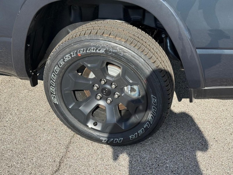 Ram 1500 Vehicle Image 05