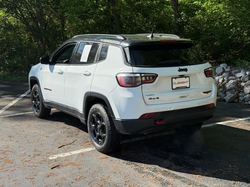 Jeep Compass Vehicle Image 04