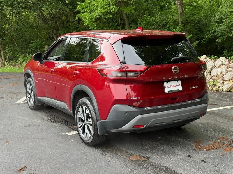 Nissan Rogue Vehicle Image 04