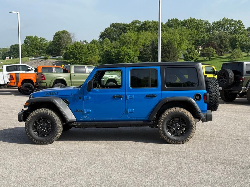 Jeep Wrangler Vehicle Image 03