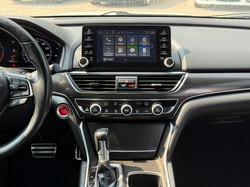 Honda Accord Sedan Vehicle Image 15