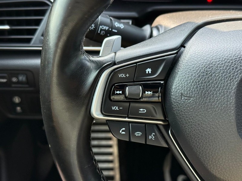 Honda Accord Sedan Vehicle Image 22