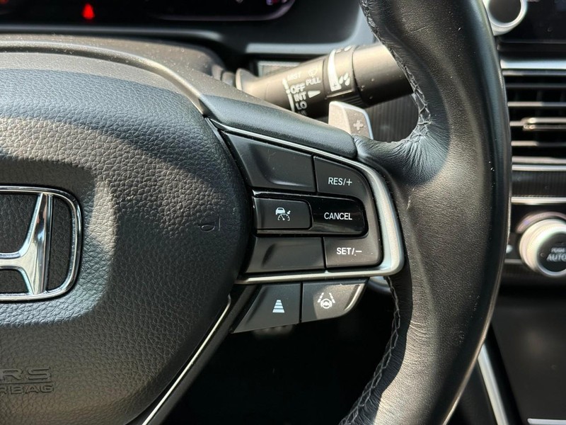 Honda Accord Sedan Vehicle Image 23