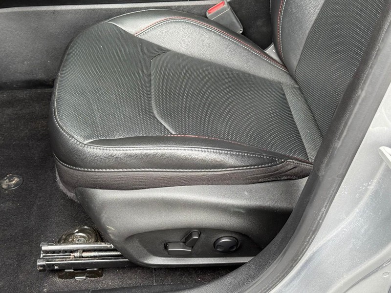 Jeep Compass Vehicle Image 22