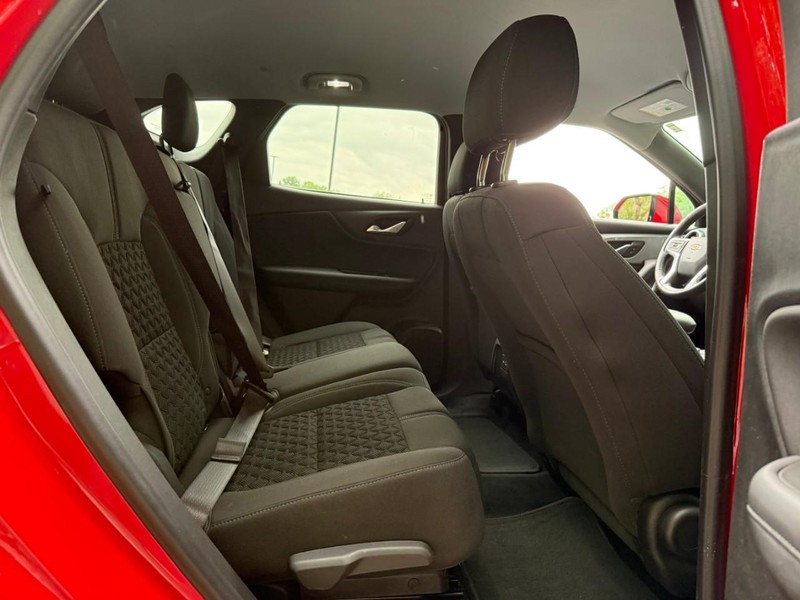 Chevrolet Blazer Vehicle Image 13