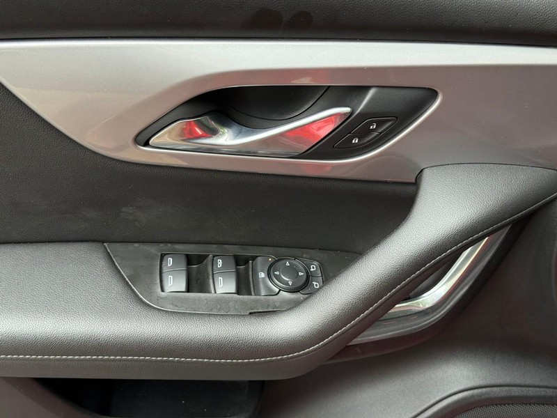 Chevrolet Blazer Vehicle Image 18