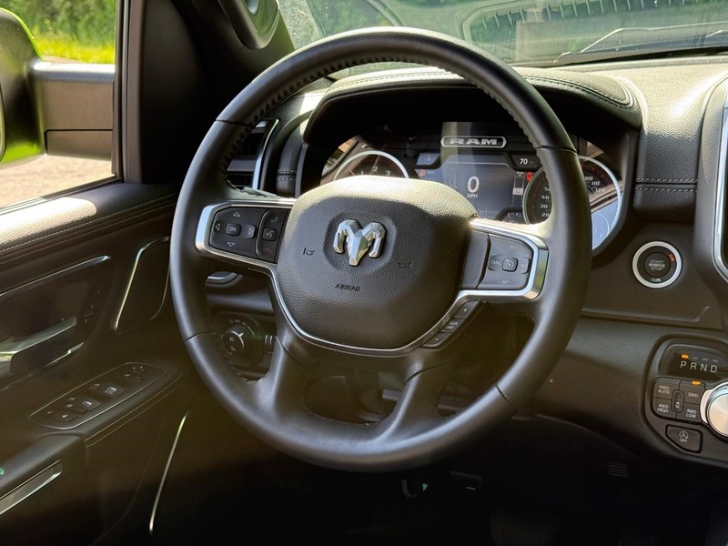 Ram 1500 Vehicle Image 14