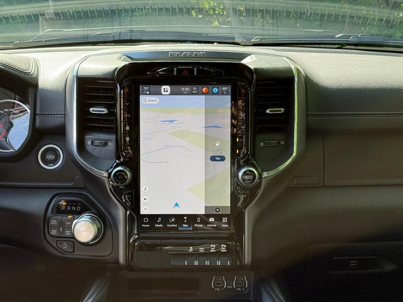 Ram 1500 Vehicle Image 15