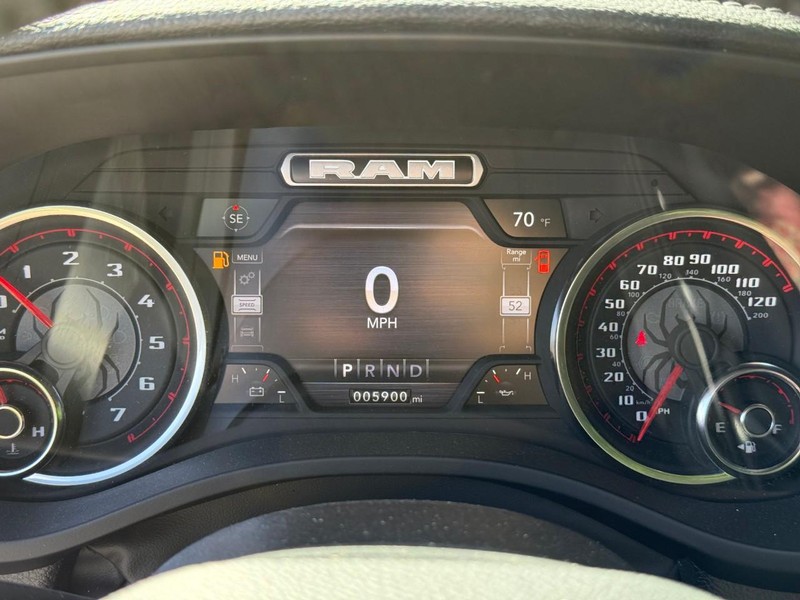 Ram 1500 Vehicle Image 24