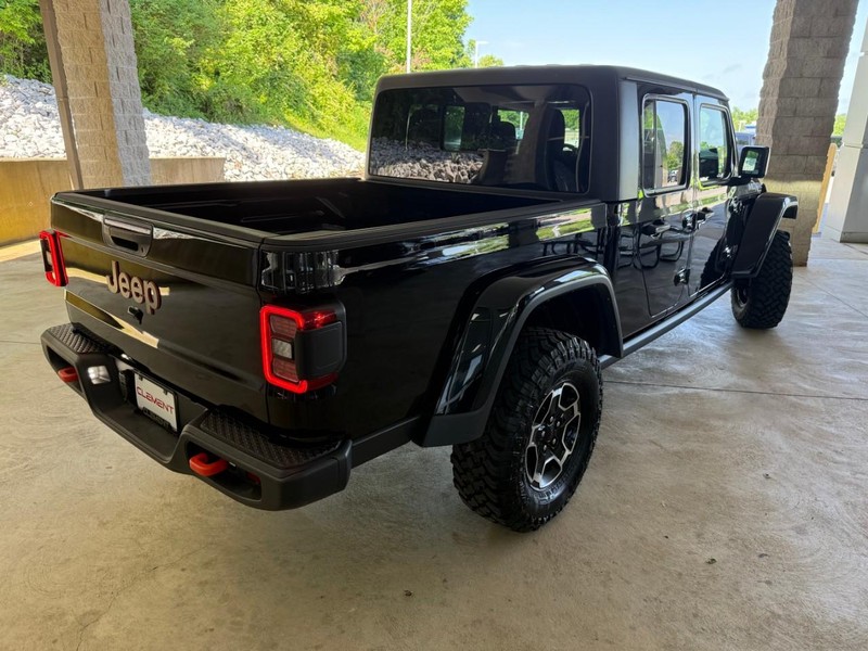 Jeep Gladiator Vehicle Image 04