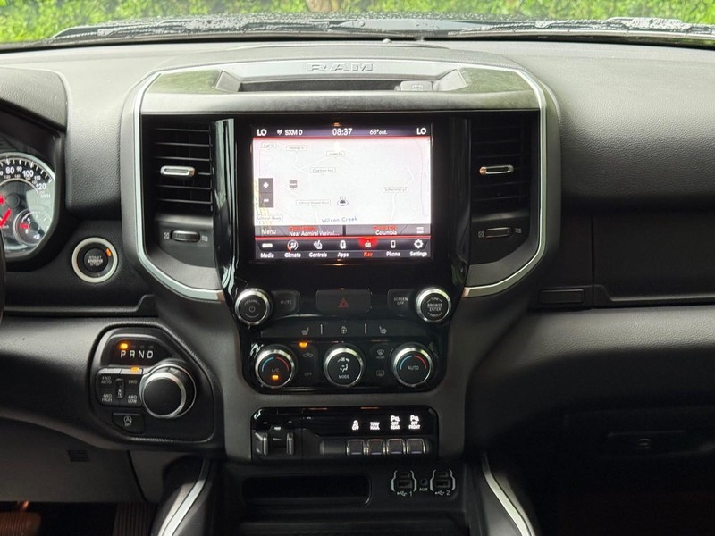 Ram 1500 Vehicle Image 16