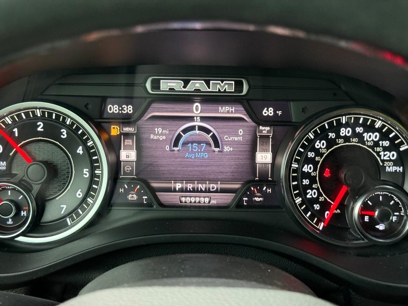 Ram 1500 Vehicle Image 23