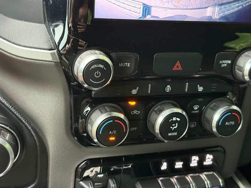 Ram 1500 Vehicle Image 25