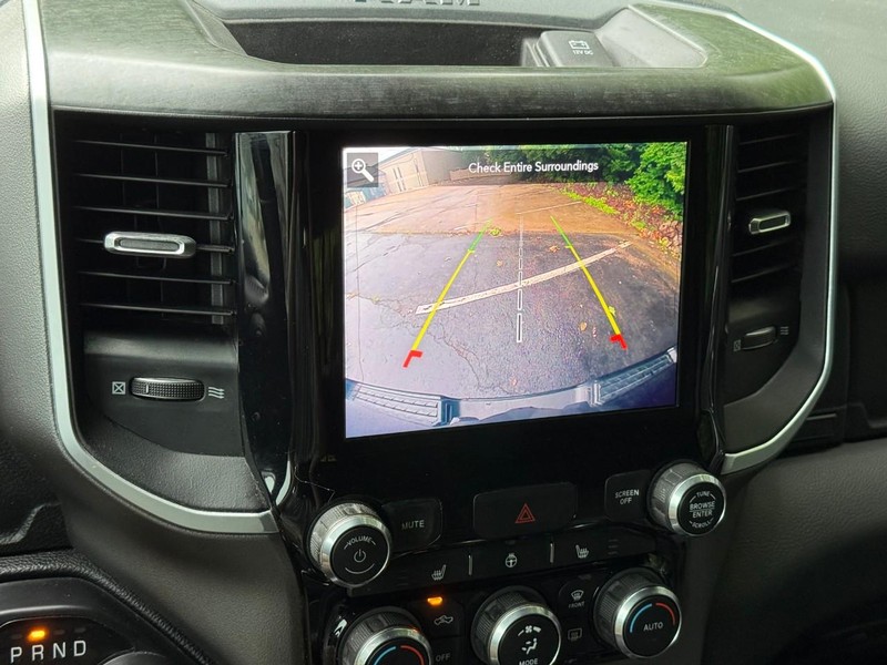 Ram 1500 Vehicle Image 26