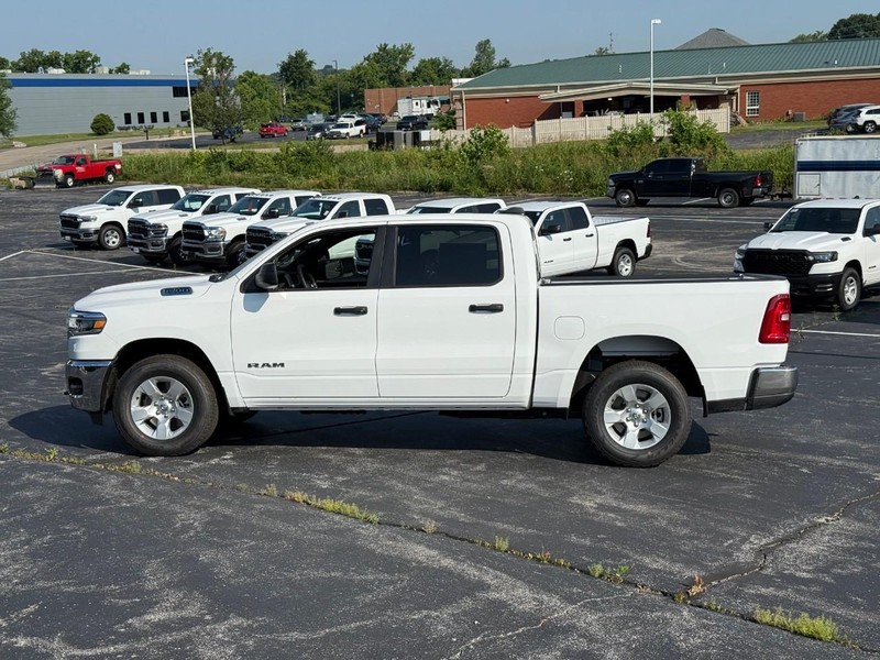Ram 1500 Vehicle Image 03