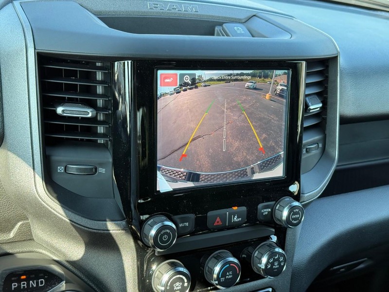 Ram 1500 Vehicle Image 17