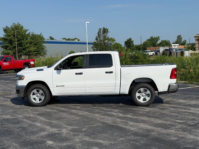 Ram 1500 Vehicle Image 03