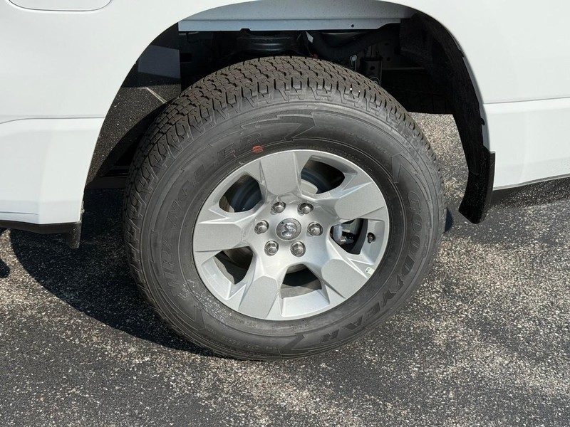 Ram 1500 Vehicle Image 05