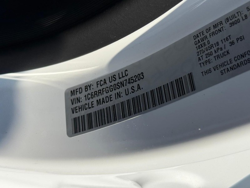 Ram 1500 Vehicle Image 18